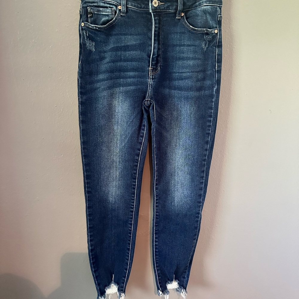 KanCan Blue Cropped Jeans with Slim Fit